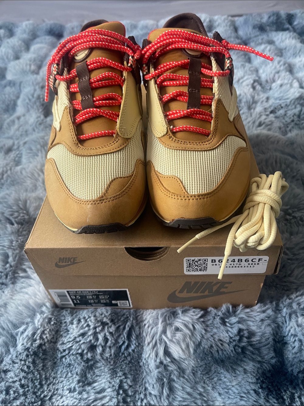 Nike Air Max 1  Travis Scott Cactus Jack Wheat Lemon Drop